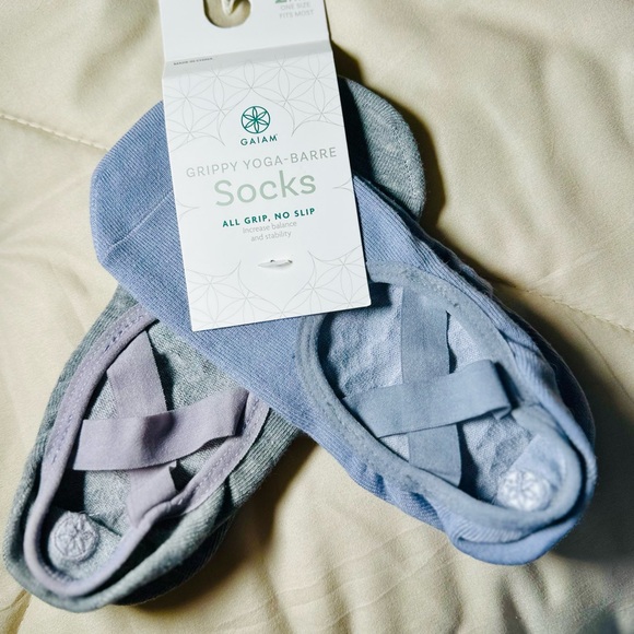 GAIAM Gray and Blue Grip Socks for Pilates-Yoga-Barre - Picture 3 of 7